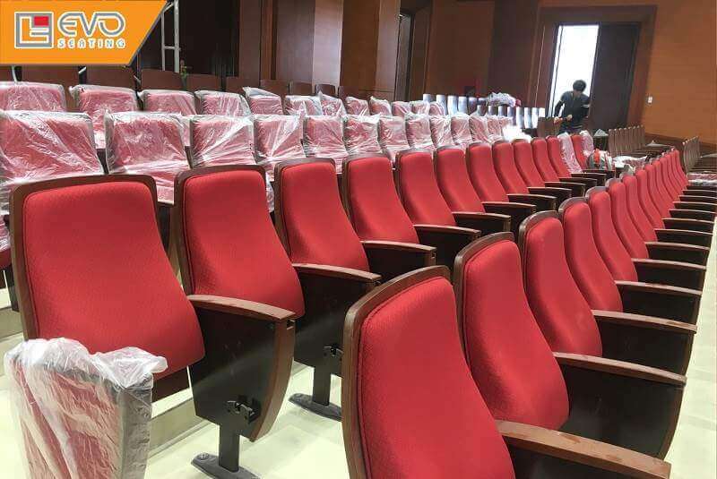 Quá trình lắp đặt ghế hội trường HY 1034D tại hội trường Quận Hồng Bàng - Hải Phòng