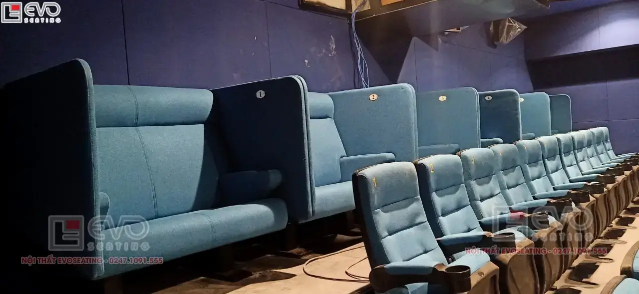 Tổng 5 ghế xem phim EVO1502A được lắp tại rạp