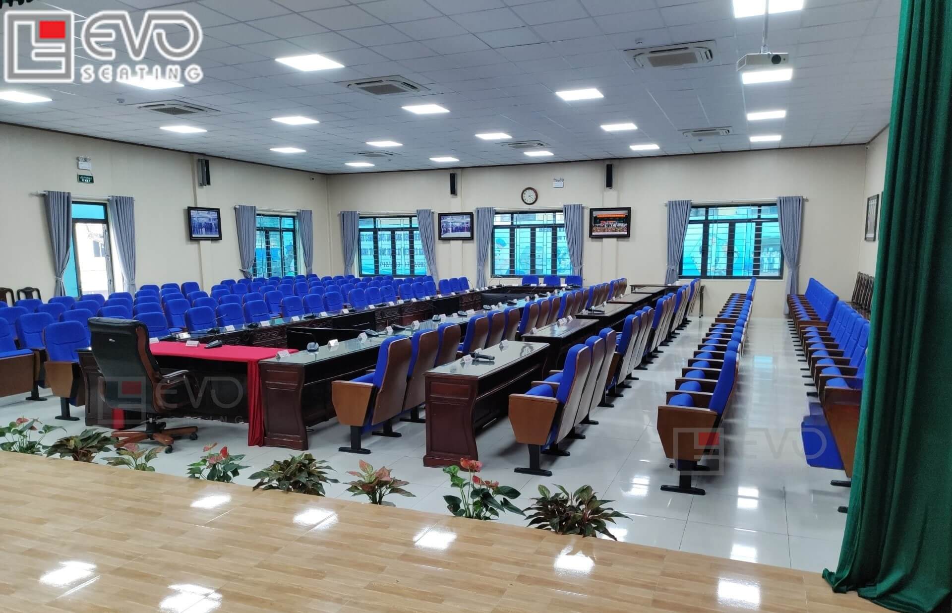 Hội trường Bệnh viện Đa khoa Thái Bình