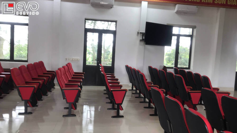 hoi truong ubnd phuong kim son 4